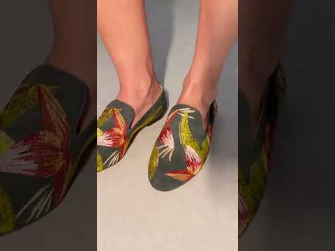 Canela Suede Green Leather Embroidered Loafers – video