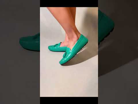 Caviúna Green Leather Tassel Loafers – video