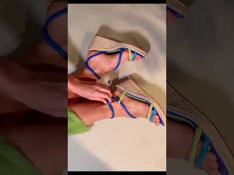 Romã Blue Leather Espadrille Wedges – video